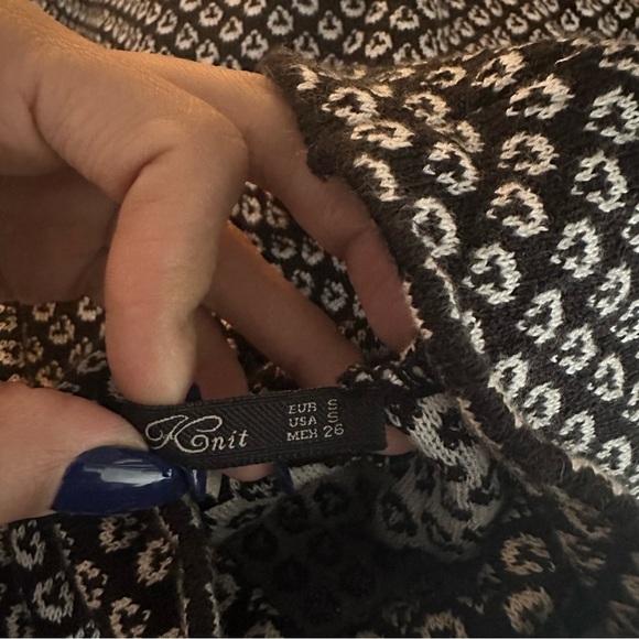 Zara Knitted Dress Turtle Roll Neck Pattern Black White Print Knit size small - Picture 7 of 7